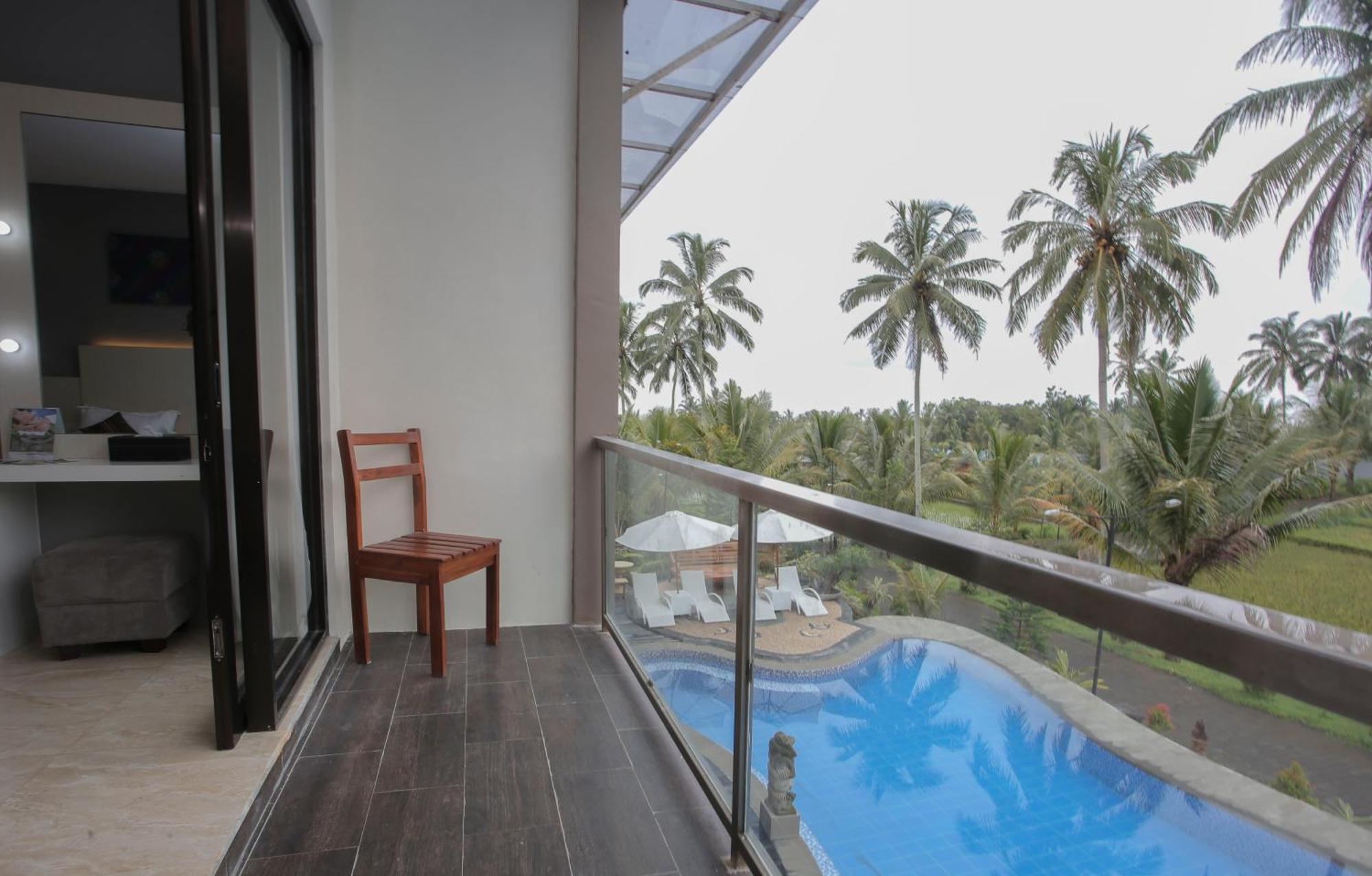 Grand Harvest Resort & Villas Banyuwangi  Exterior photo