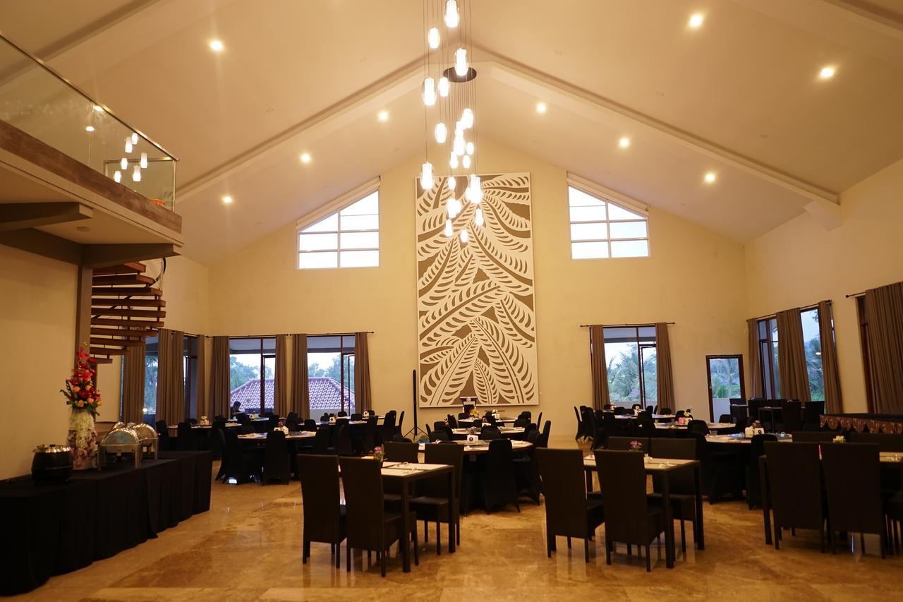 Grand Harvest Resort & Villas Banyuwangi  Exterior photo